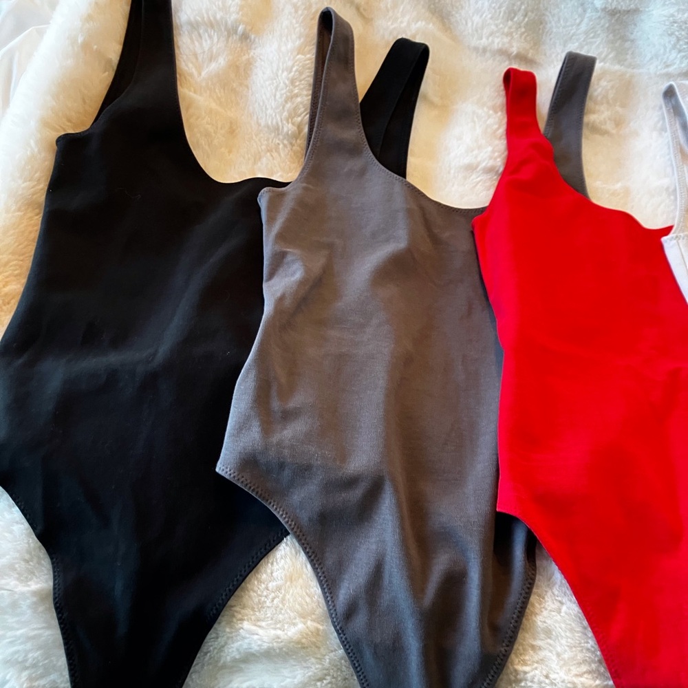 Aritzia Wilfred Free Bodysuits!